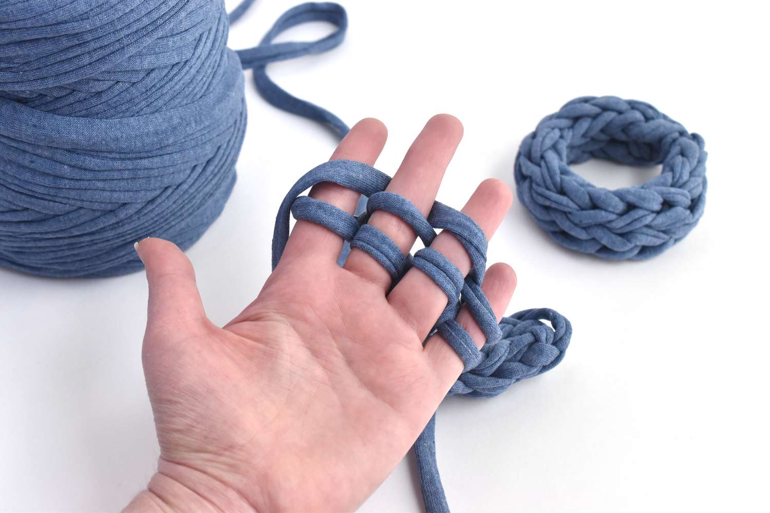 How to Finger Knit